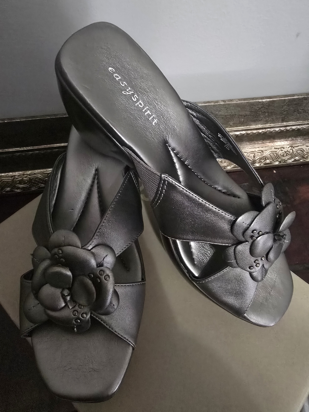Easy Spirit Black Floral Slide Mules